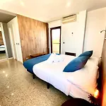La Carihuela Terrace, Sea Views And Pool Daire *