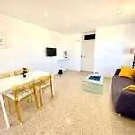 Daire La Carihuela Terrace, Sea Views And Pool