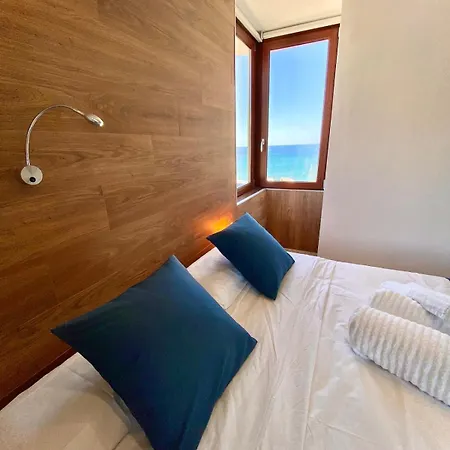 Apartment La Carihuela Terrace, Sea Views And Terrace *